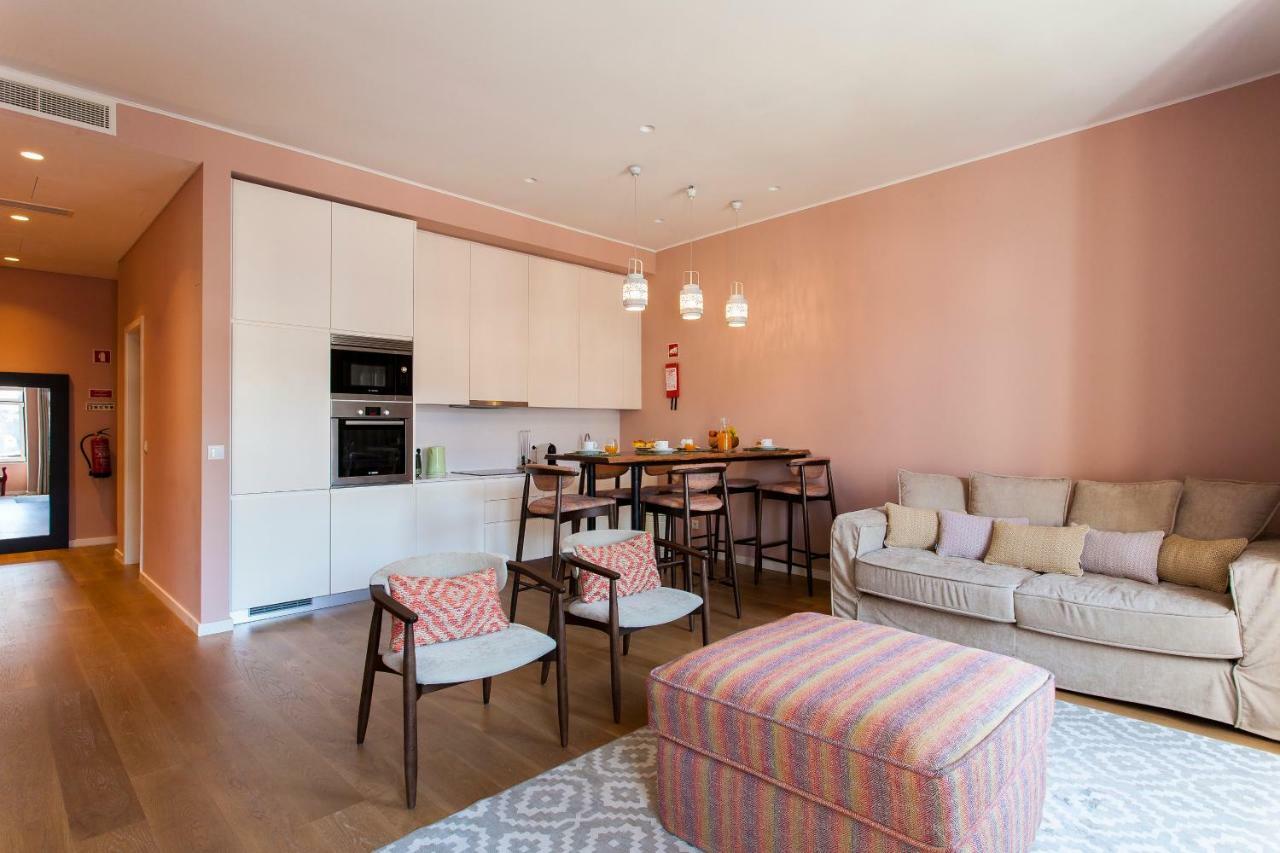 Joivy Sublime 2Br Apt On Restauradores Square Nearby Rossio Station Lisboa Екстериор снимка